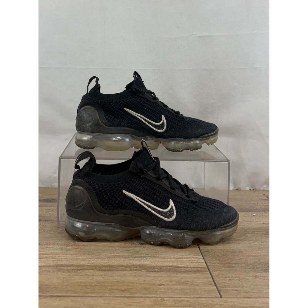 Nike Air VaporMax Flyknit 3 Black White Womens Running Shoes Size 9